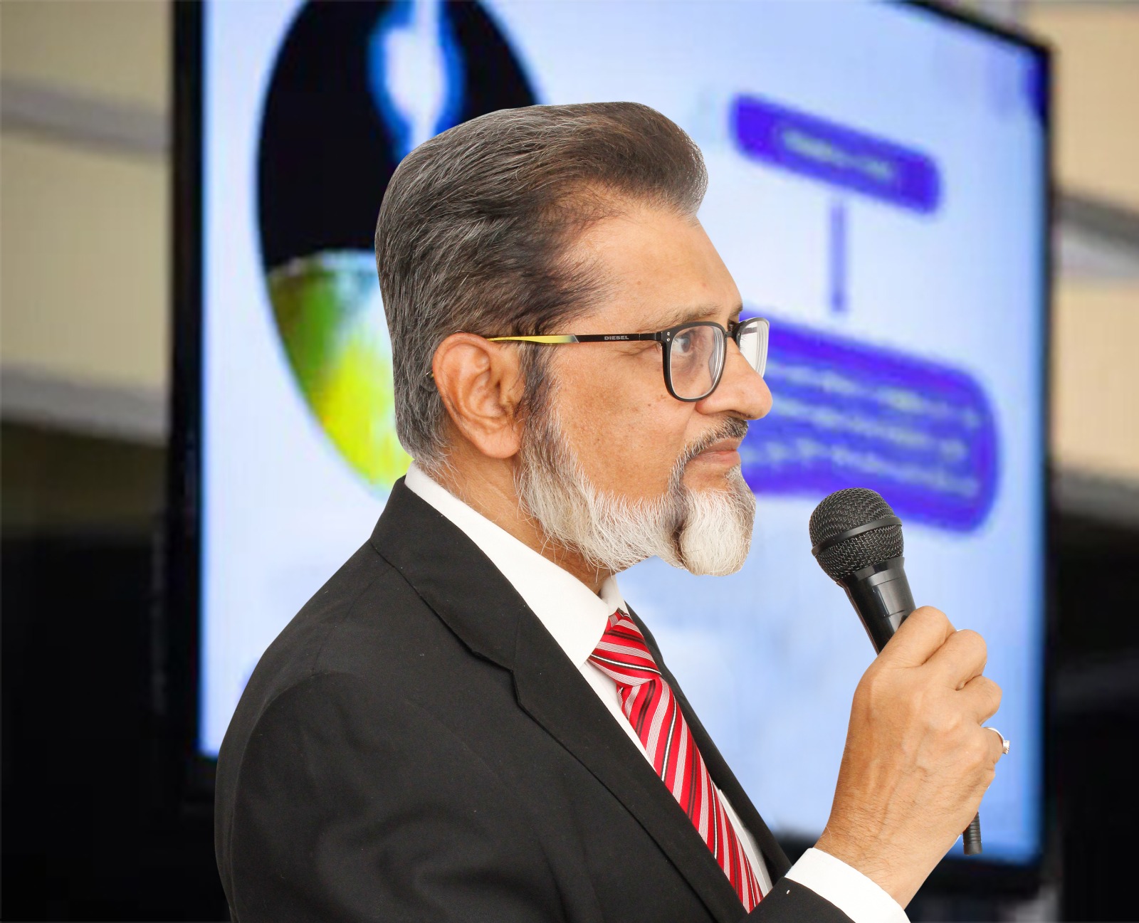 At European Cataract & Refrective Surgery Congress at Copenhagen - September 2025